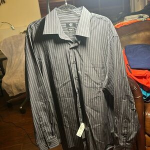 Long sleeve button up